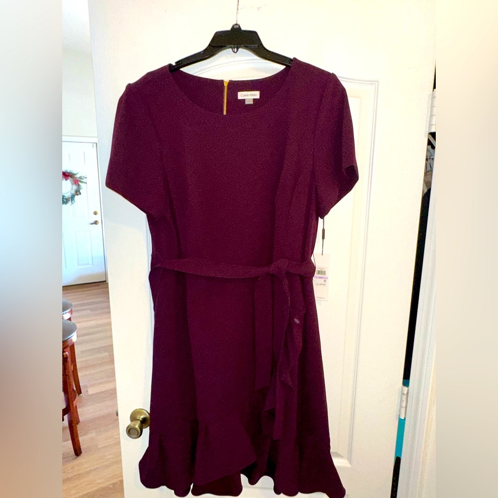 Gorgeous NWT Plum Calvin Klein Dress